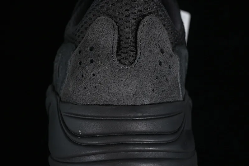 All Categories Ad Yeezy Coconut Series G Version Ad Yeezy Boost 700 V2 "Utility Black" FV5304 Kanye Coconut 700 3M Reflective Running Shoes